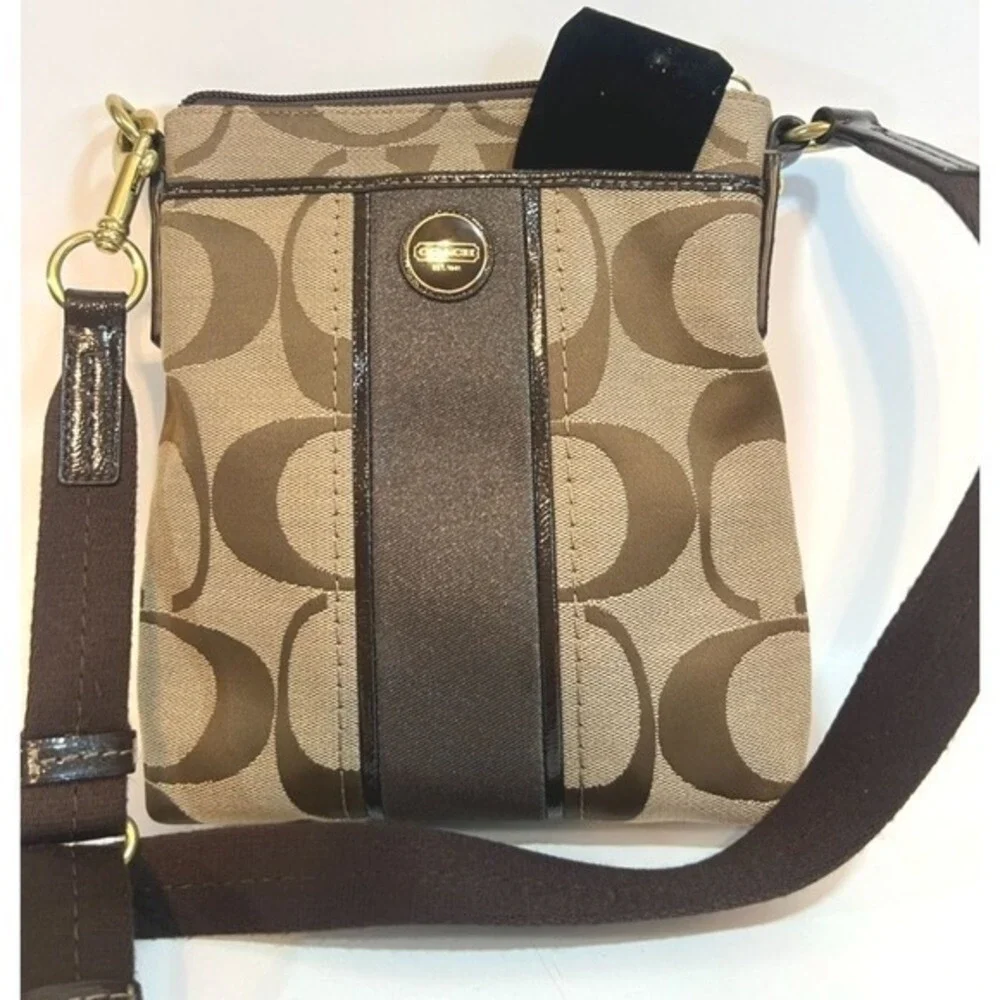 Coach Signature Jacquard‎ Crossbody Bag  Brown Tan Zip Leather Trim Ext Pockets